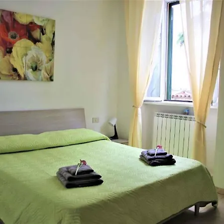 Apartment In Lurago Derba - Provinz 42304 Lurago D'Erba